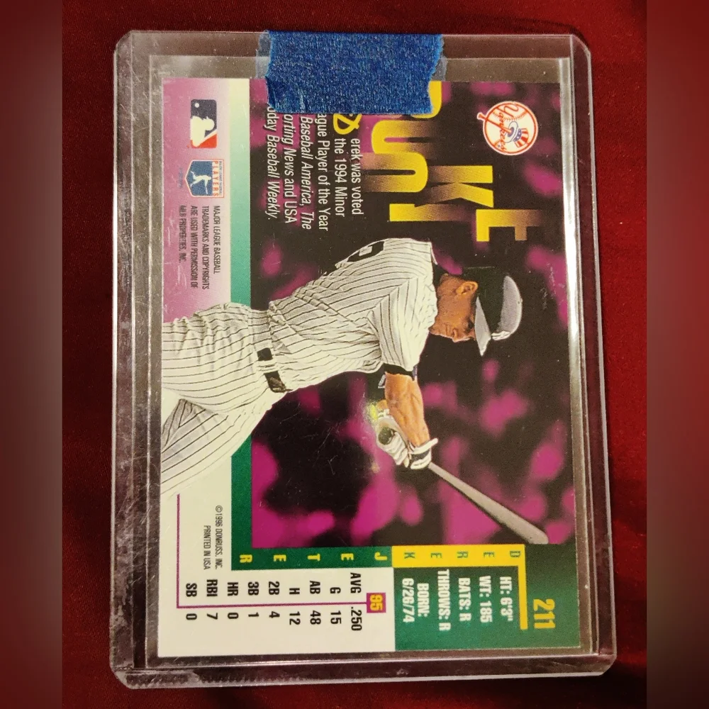 Derek Jeter Rookie Card- Beautiful Condition - Picture 2 of 2